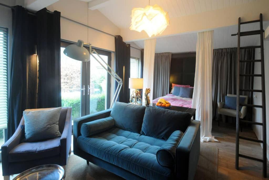 The Cabin Cheltenham Buitenkant foto
